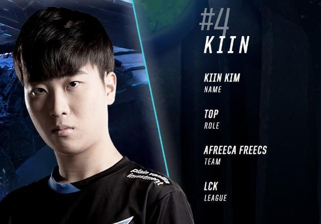 不少球迷相 不少球迷相